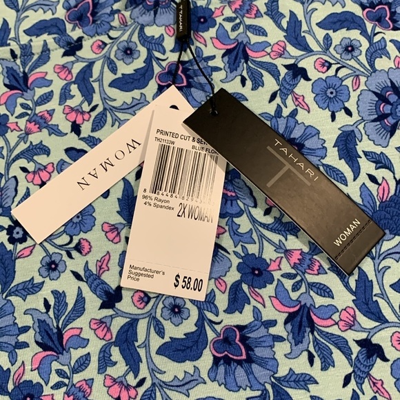 T Tahari Flutter Sleeve Periwinkle & Pink Floral All Over Print Stretch Knit Tee - Picture 8 of 11